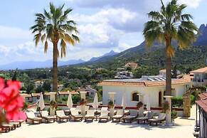 The Hideaway Club