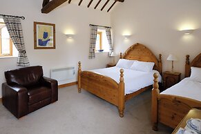 Church Farm Lodge