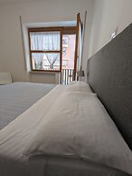 Napoli City Inn
