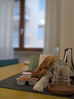 Napoli City Inn