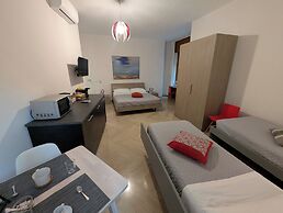 Napoli City Inn