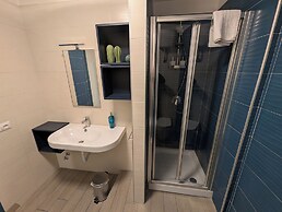Napoli City Inn