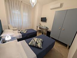Napoli City Inn
