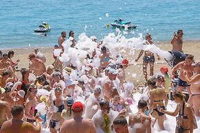Pirates Beach Club - All Inclusive