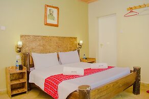 Leleshwa Getaway