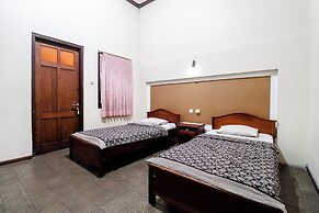 Hotel Limaran 1
