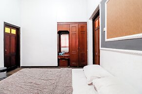 Hotel Limaran 1
