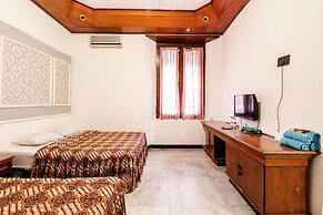 Hotel Limaran 1