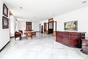 Hotel Limaran 1