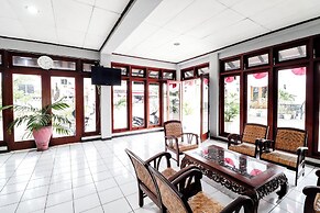 Hotel Limaran 1