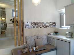 Esperia Luxury Suites