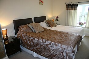 Cadleigh Manor B&B