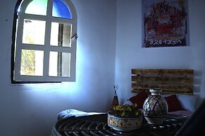 Tawsna Riad