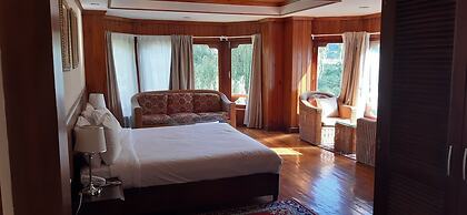 Kisa Villa