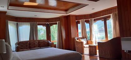 Kisa Villa