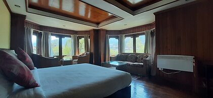 Kisa Villa