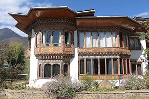Kisa Villa
