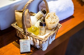 Alwa Standard Hotel Boutique
