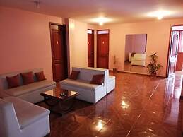 Water Palace Hostal