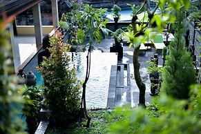 Ubud Wins Bungalow