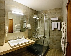 Hot Springs Medical and Spa Hotel