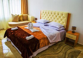 Hotel Ajana