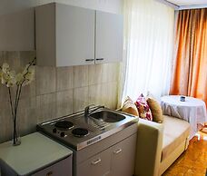 Hotel Ajana