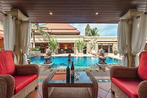Generous 6BR Balinese Pool Villa Sophia