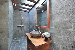 Batu Agung Villas