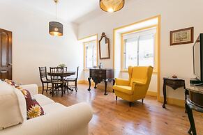 Vintage Apartment in Historic Lisbon