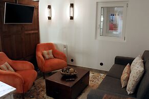 Storytellers Villas