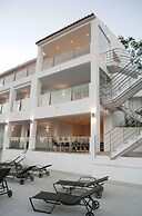 Luxury villa with heated pool