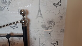 The Hotel Fame
