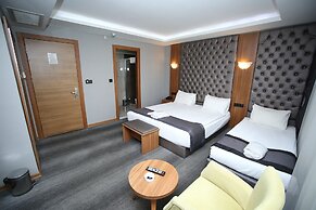 Grand Silay Hotel