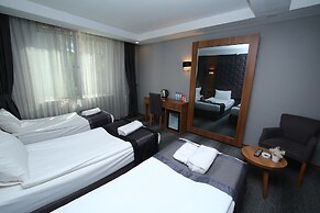 Grand Silay Hotel