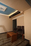 Grand Silay Hotel