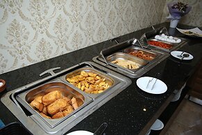 Grand Silay Hotel