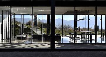 The Rock Hotel