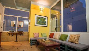 Halley Hostel