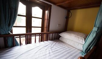 Halley Hostel