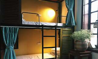 Halley Hostel