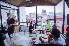 Halley Hostel