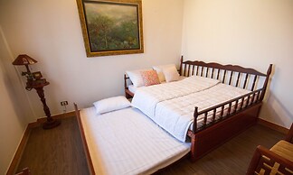 Halley Hostel