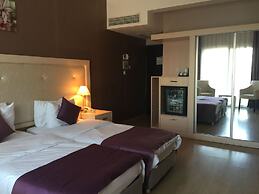 Manolya Hotel
