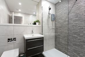 Forbes Retreat - Donnini Apartments