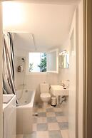 Stylish flat by the beach of Edem