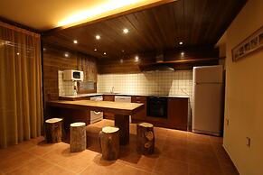 Apartaments Piteus Casa Dionís