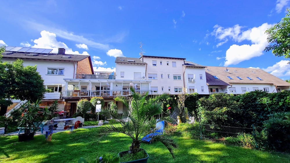 Hotel Garni 4U