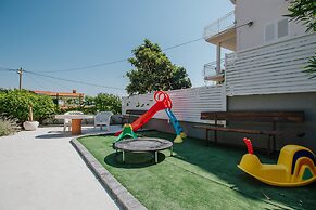 Apartments Marina