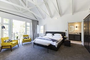 Arambrook Boutique Hotel